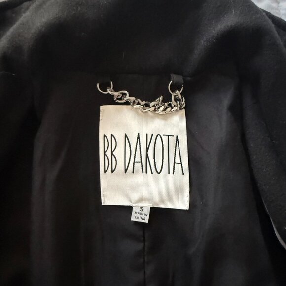 Black Fit + Flare High-Low Hem Coat Black size S - Picture 5 of 5